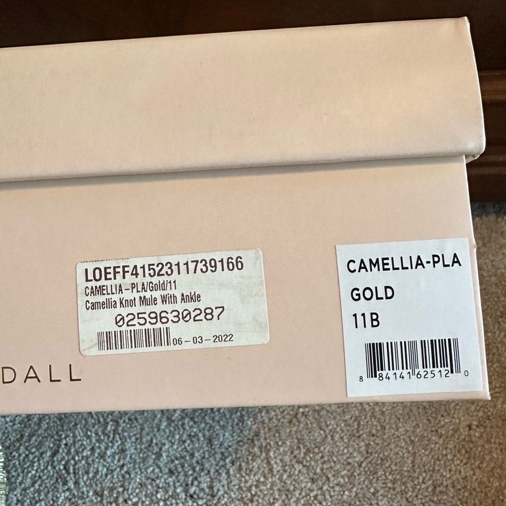 Loeffler Randall Camellia Gold Pleated Bow Heel - Picture 11 of 12
